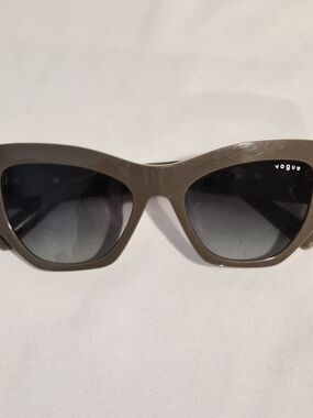 Vogue VO 5607-S Cat Eye Sunglasses Taupe Gray Gradient 53mm